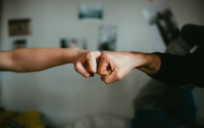 Blocages transgénérationnels : ce que c’est, et comment ça fonctionne réellement